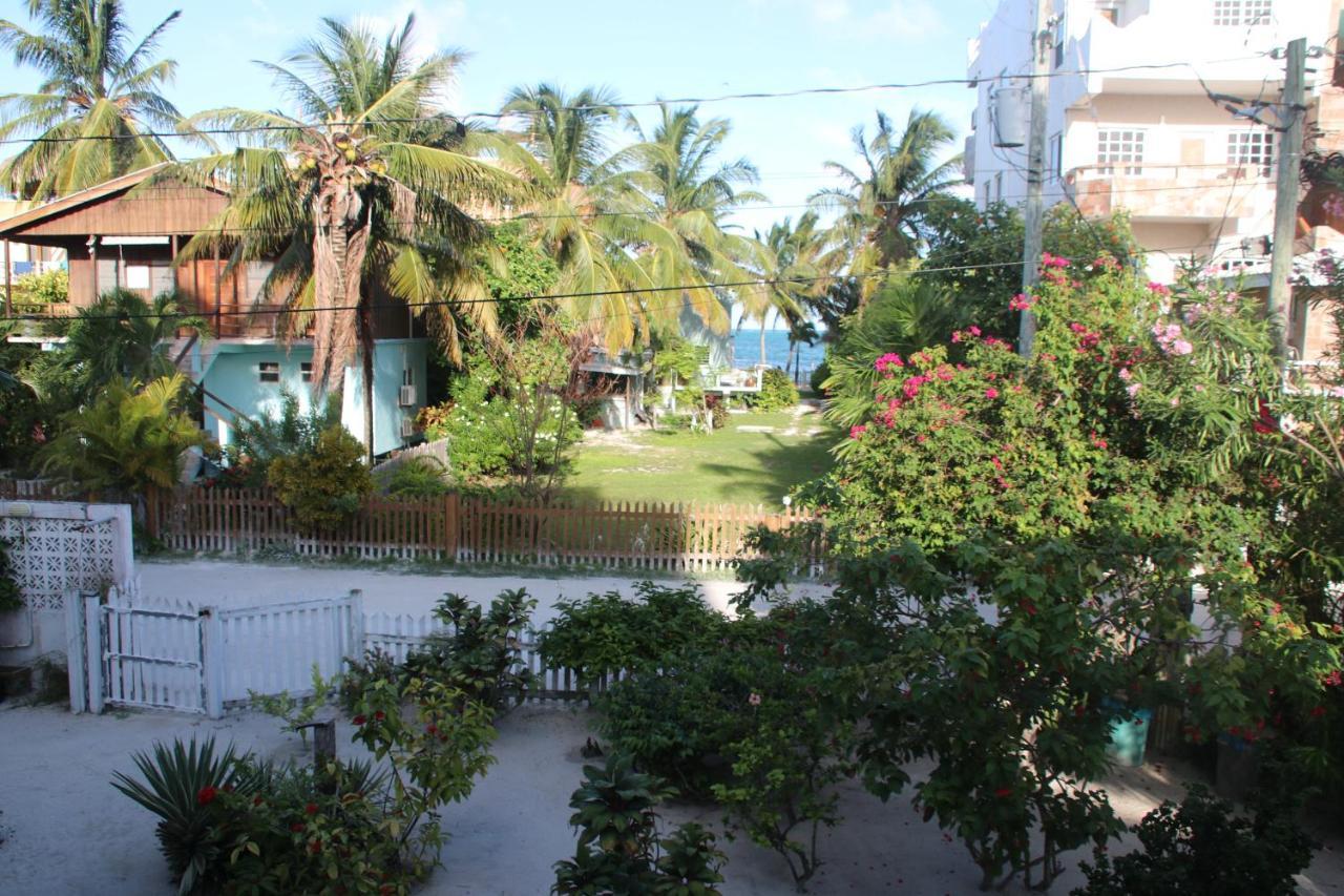 Amanda'S Place Casa Amancer - Sea View, Pool And Tropical Garden Caye Caulker Kültér fotó