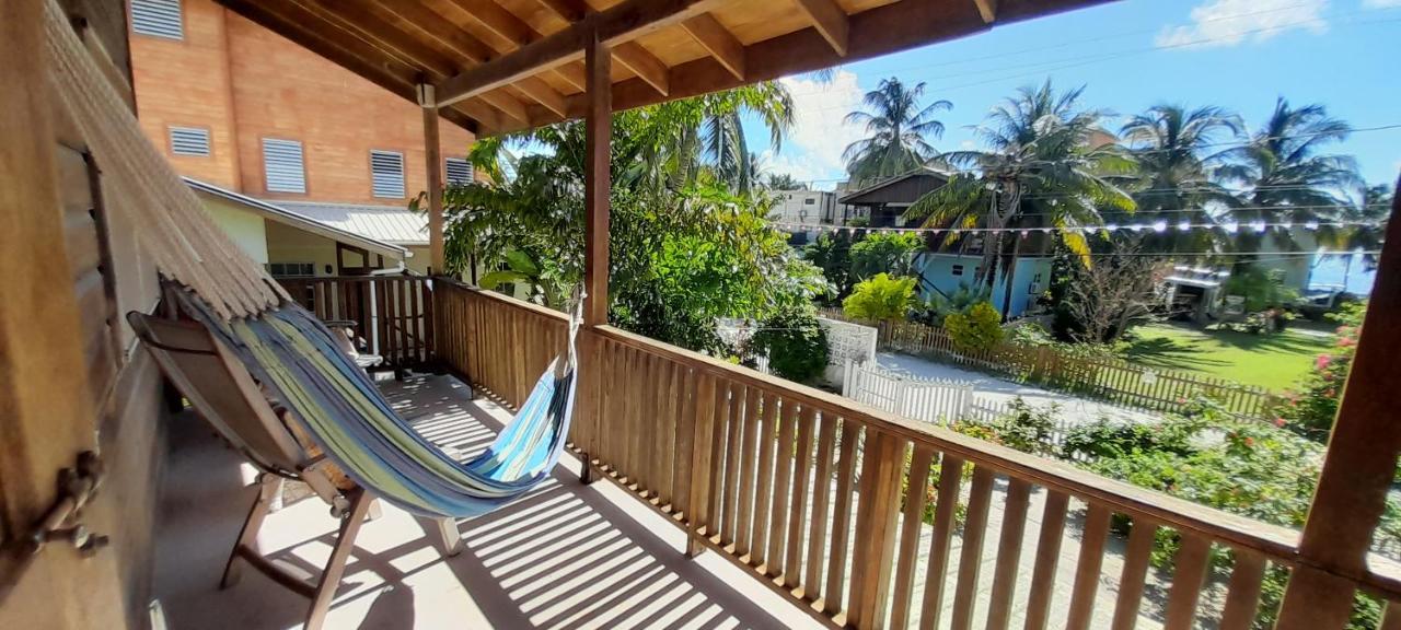 Amanda'S Place Casa Amancer - Sea View, Pool And Tropical Garden Caye Caulker Kültér fotó